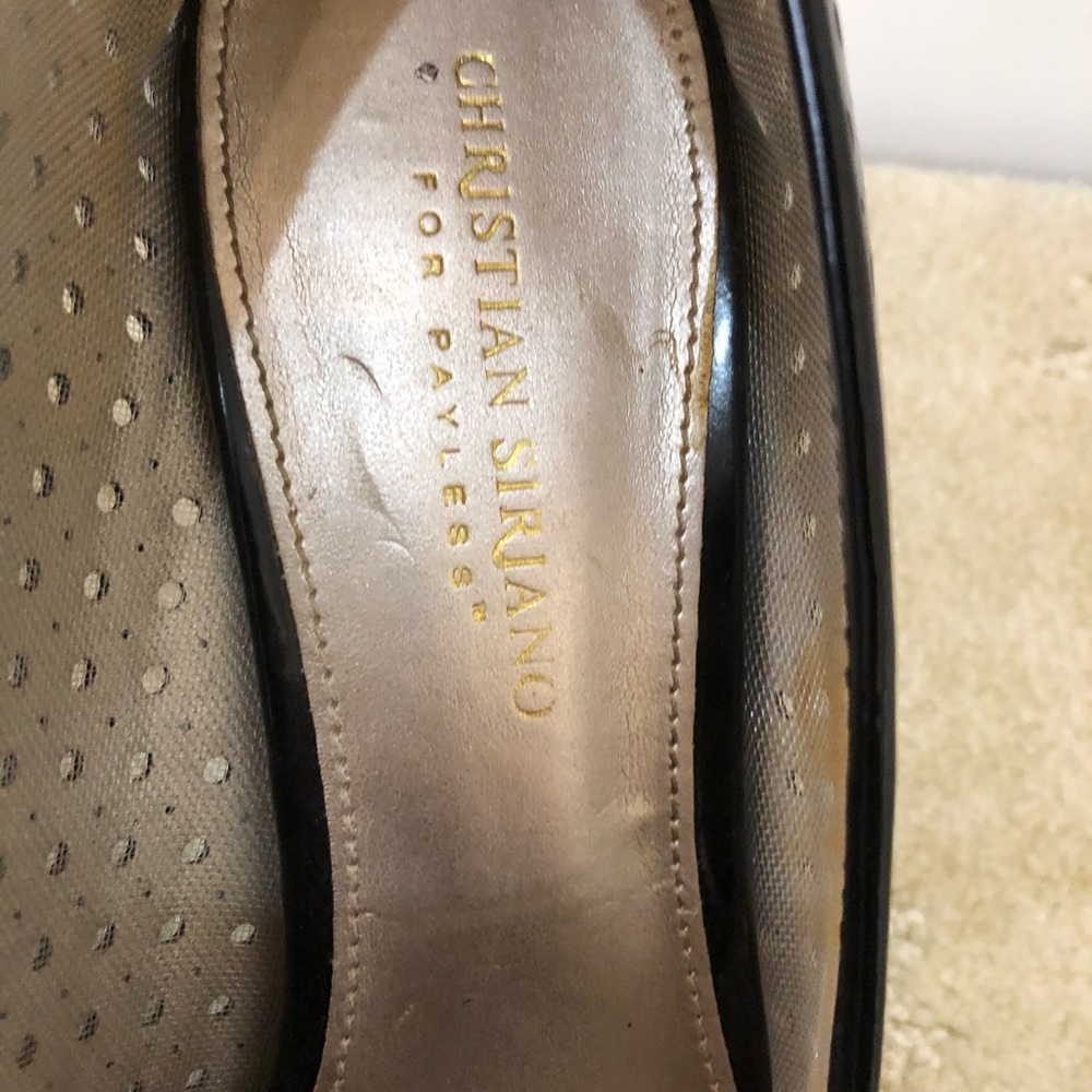 Pumps - Picture 3 of 5